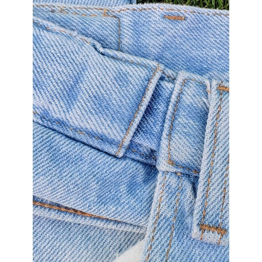 LL Bean Comfort Waist Light Wash‎ Denim Jeans Womens 34x29 Relaxed Straight Leg - Picture 10 of 12
